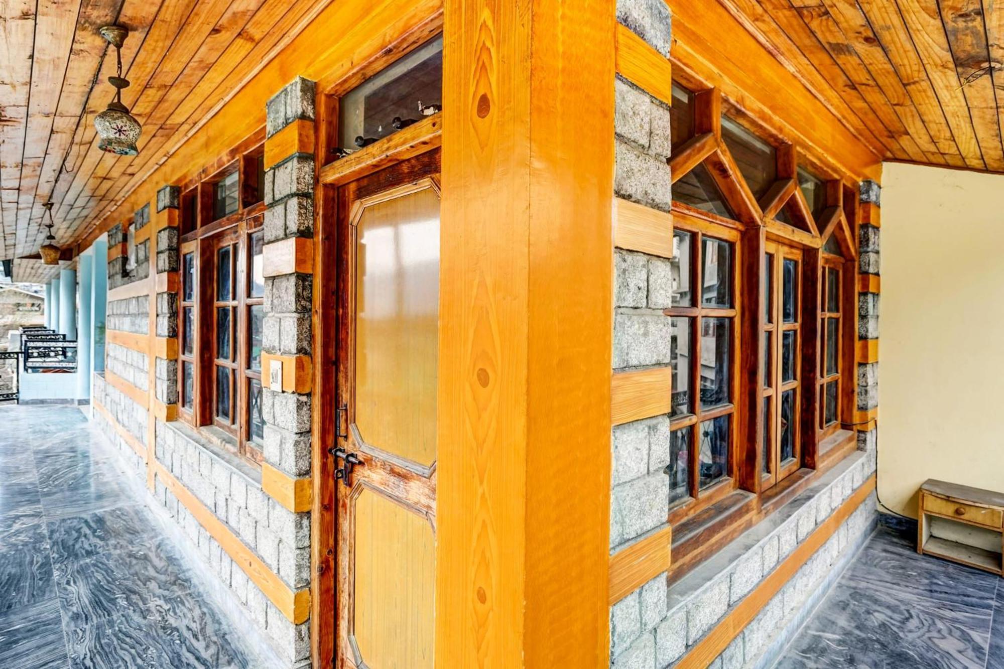 Hotel O New Sun N Snow Manali (Himachal Pradesh)